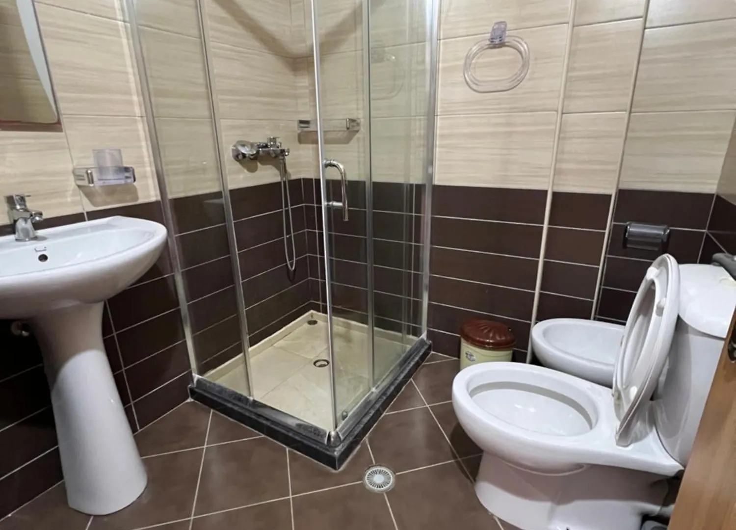 Serenity Apartments Sarandë