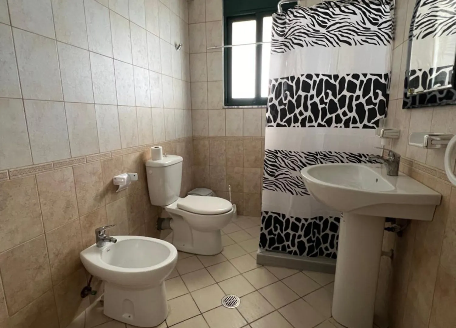 Serenity Apartments Sarandë